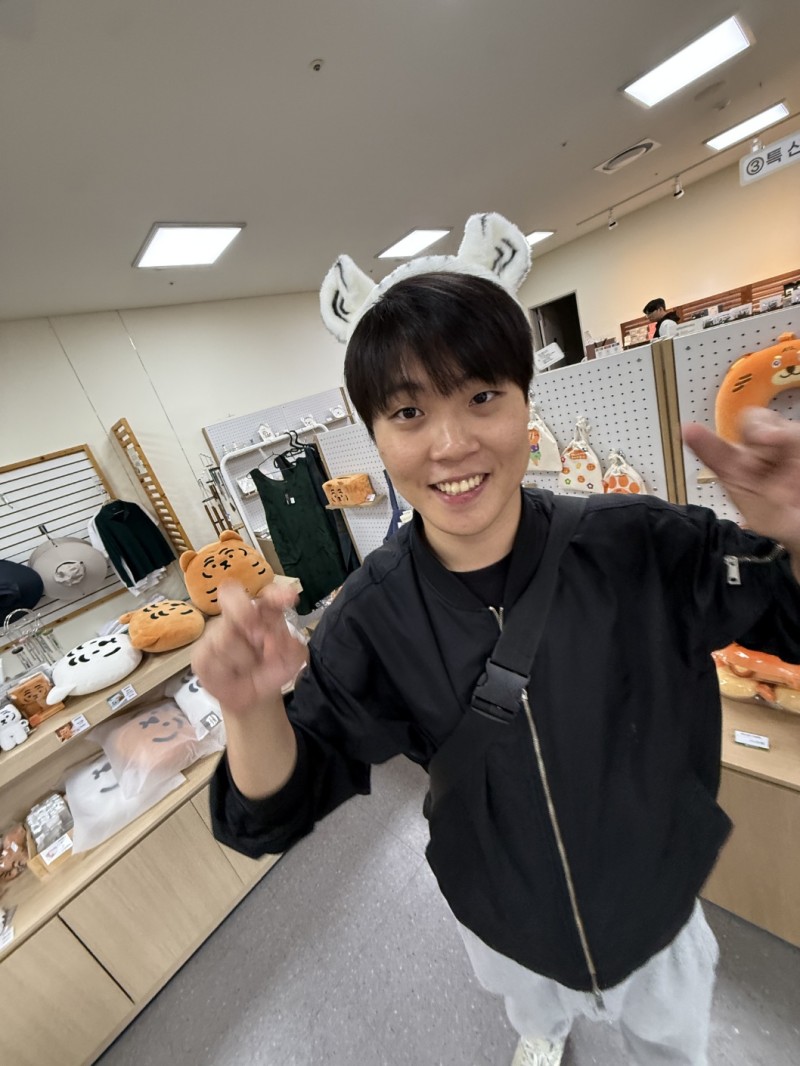 KakaoTalk_20261002_093328507_06.jpg